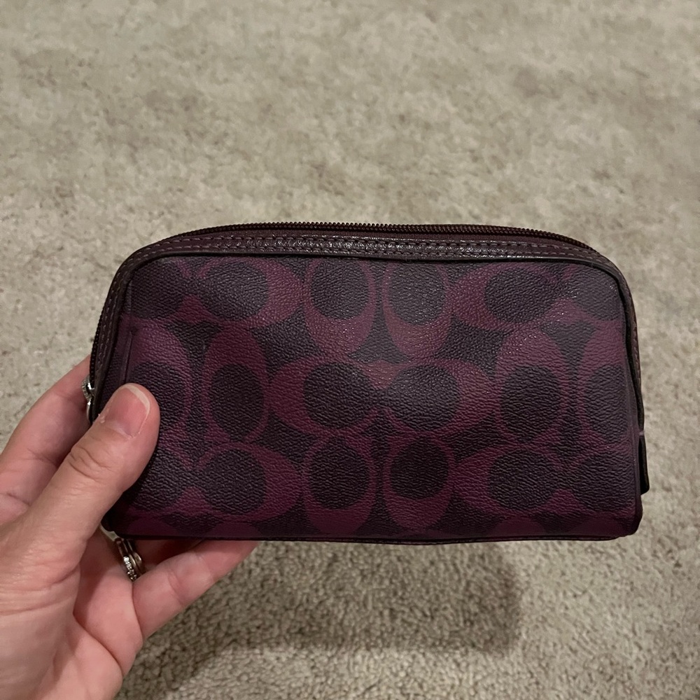 Coach Signature C Cosmetic Makeup Bag Pouch